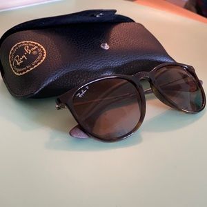 Brand new women’s Ray Bans